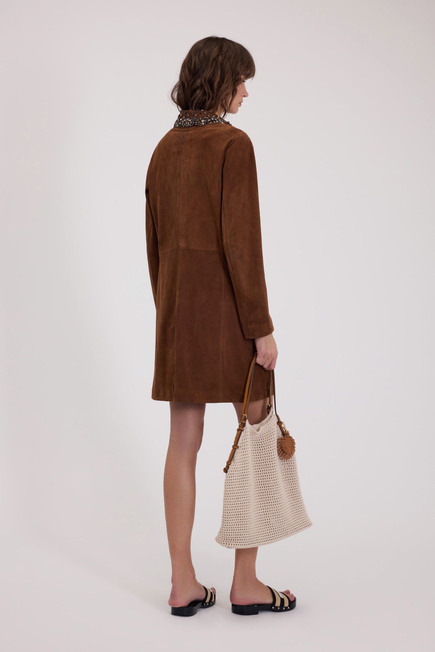 CAPPOTTO IN PELLE SCAMOSCIATA FP BOUTIQUE CON COLLETTO GIOIELLO
